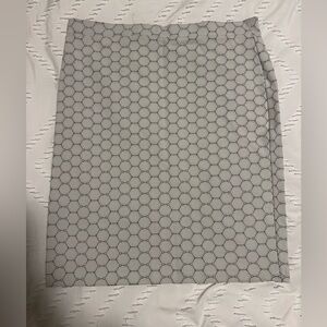 Leota Cream and Gray Circle Pattern Pencil Skirt